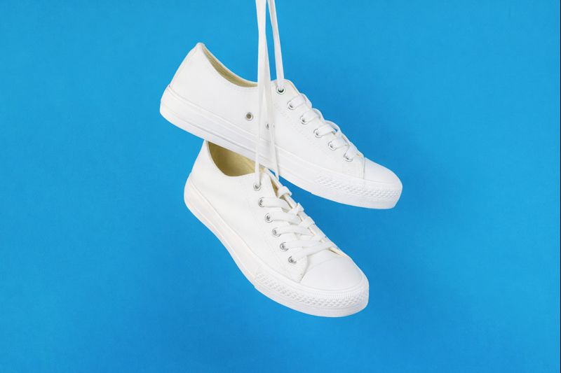 تمیز کردن کفش سفید